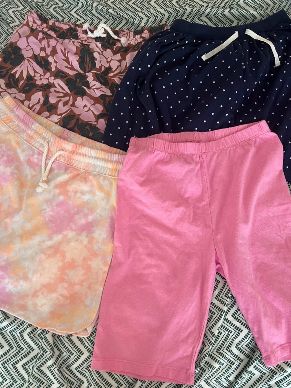 Oshkosh, Carter, Gap kid skort & 1 bike short  size 14 Girl
